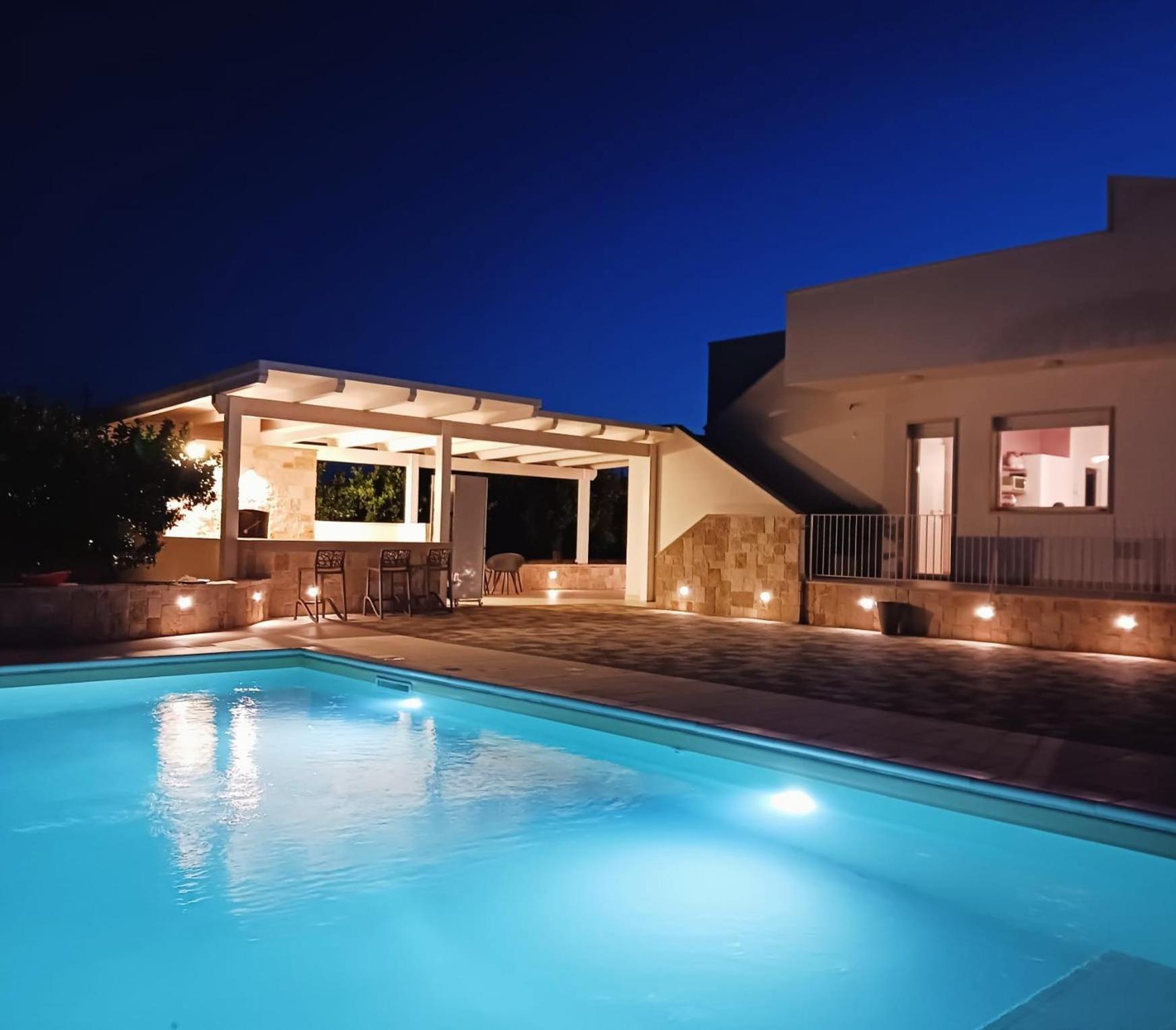 Malia Holiday Villa Conversano Exterior foto
